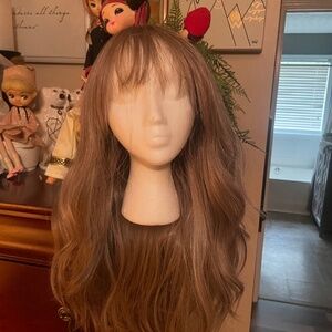 Stunning synthetic wig with bangs